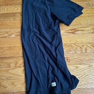 Vuori Black Short Sleeve Tee